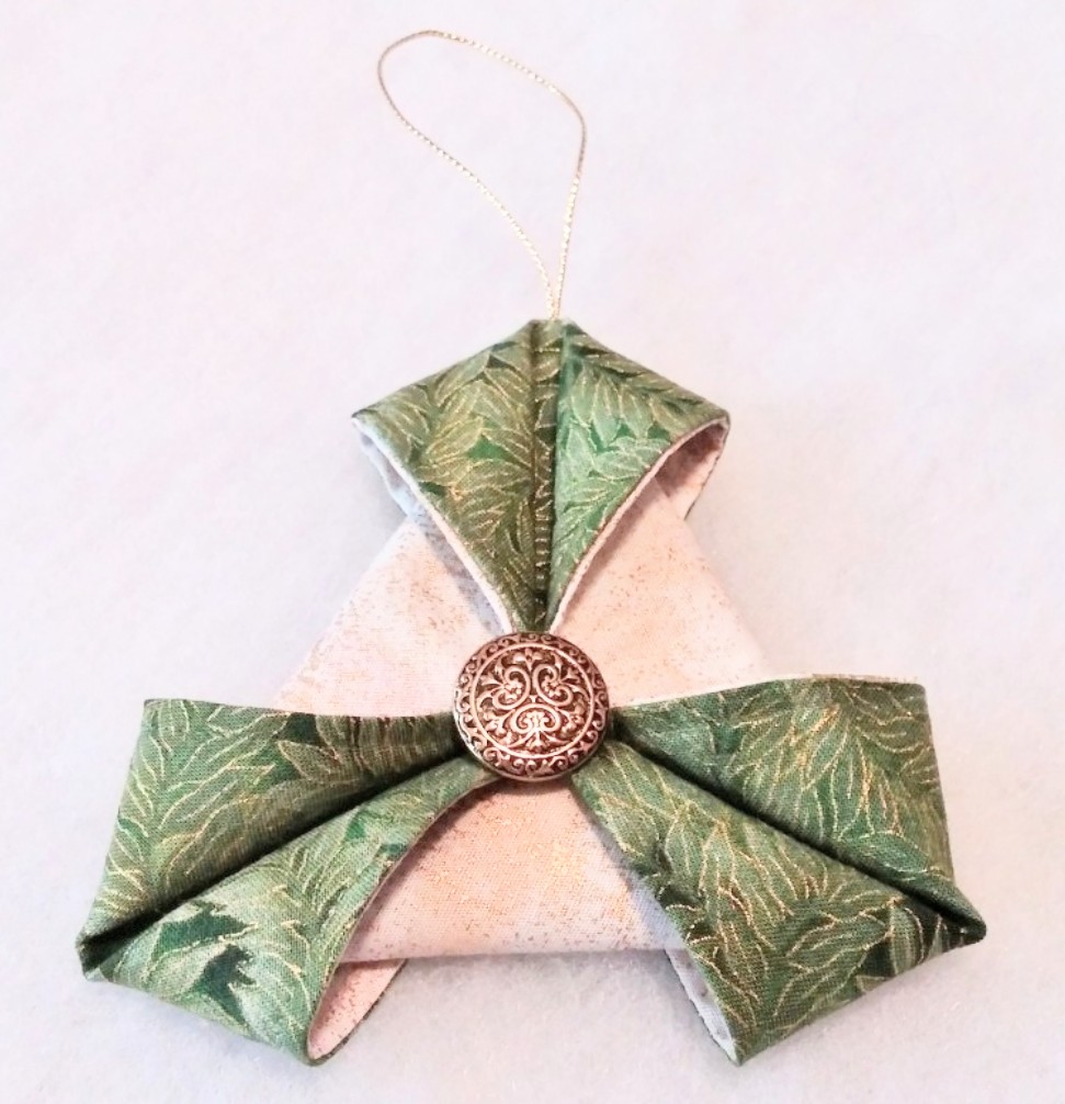 Folded Fabric Ornaments to Sew – Tutorial, Part 1
